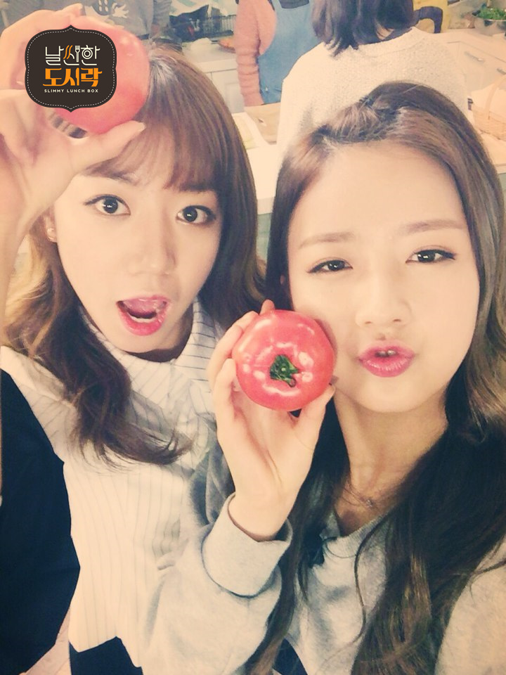 많은 아이돌들이 온 오늘자 에프엑스 콘서트ㄷㄷㄷ | 인스티즈