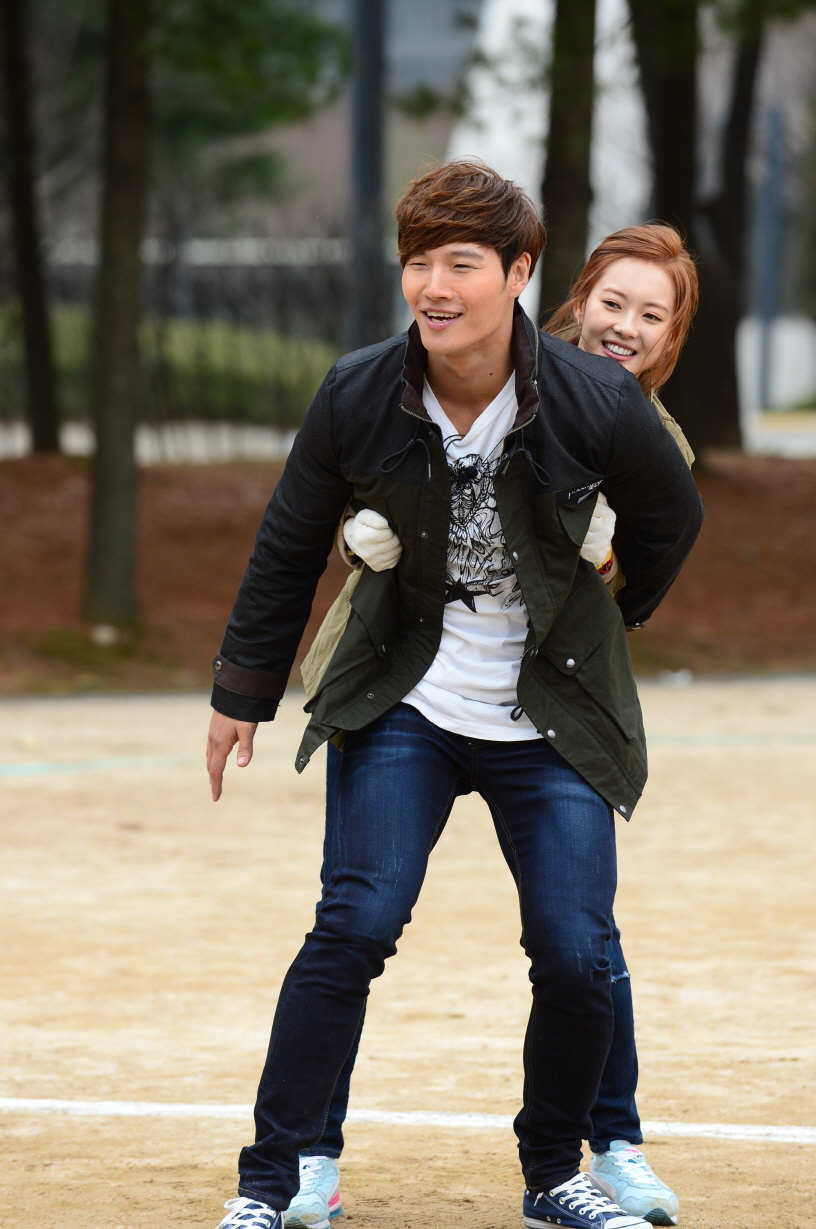 29】 本期《running man》李沇熹和高雅拉亮相 展开情侣游戏 大图多p